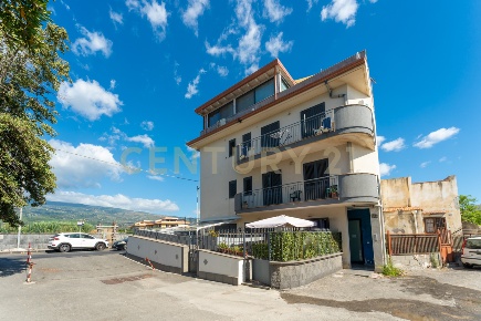Foto Appartamento in Via Spiaggia 306, Catania Sant'Anna di 80 m²
