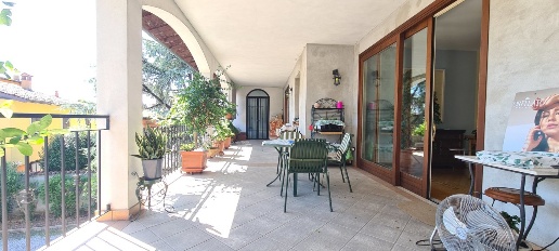 Foto Appartamento in via repubblica 7, Ghedi Centro di 210 m² con 4 locali