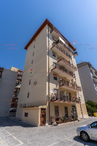 Foto Appartamento a Siracusa Santa Panagia - Teracati di 108 m² in vendita