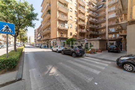 Foto Appartamento a Caltagirone Centro di 125 m² con 5 locali in vendita
