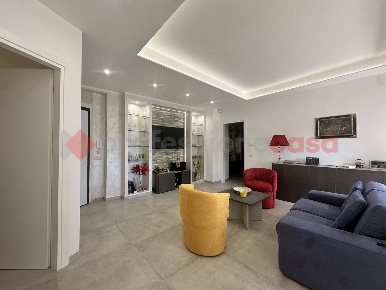 Foto Appartamento in Via SANT'EMILIANO 17, Fiuggi di 112 m² con 5 locali