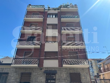 Foto Appartamento in Via ADAMELLO 47, Torino Pozzo Strada di 89 m²