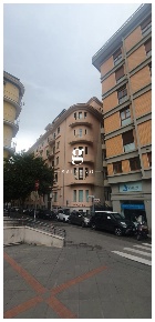 Foto Appartamento in Quaranta, Salerno Centro di 85 m² con 3 locali