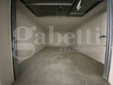 Foto Box in Via Aldo Moro 4, Alto Reno Terme Porretta Terme di 24 m²