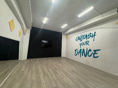 Foto Negozio in Via Locale in via delle Conce 43, Terni Centro di 100 m²