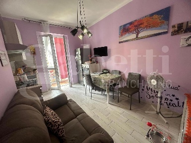 Foto Appartamento in Via ADAMELLO 77, Torino Pozzo Strada di 57 m²