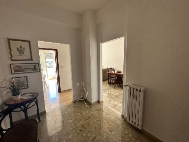 Foto Appartamento in Via Appartamento Via Mentana 54, Terni di 100 m²