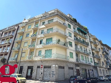 Foto Appartamento in Via OSOPPO 55, Torino Santa Rita di 85 m² con 3 locali