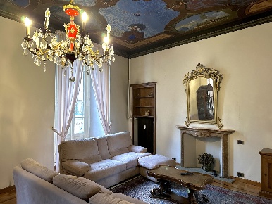Foto Appartamento in Via Gentile 1, Gozzano Centro di 200 m² con 4 locali