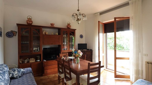 Foto Appartamento a Montepulciano di 95 m² con 5 locali in vendita