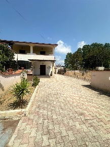 Foto Appartamento a Castel Volturno Baia Verde di 115 m² con 4 locali
