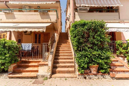Foto Appartamento in C.da pistavecchia, Campofelice di Roccella di 50 m²