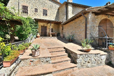 Foto Appartamento in strada di Lucciana, Casole d'Elsa di 95 m² in vendita
