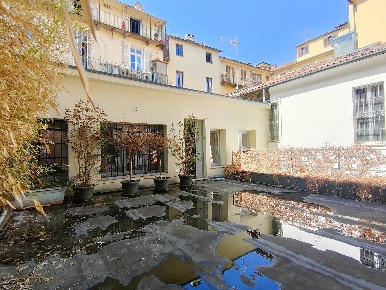 Foto Appartamento in via Garibaldi 11, Torino Quadrilatero Romano di 85 m²