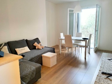 Foto Appartamento a Desenzano del Garda Centro Storico di 95 m² in affitto