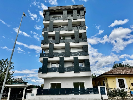 immagine annuncio 1 di 12