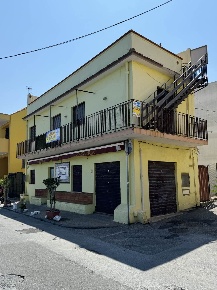Foto Attività commerciale a Messina Ganzirri di 88 m² con 2 locali