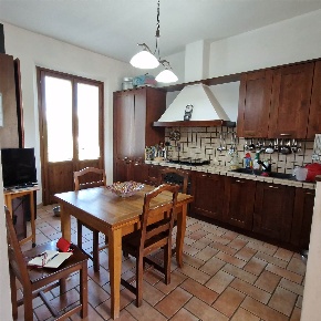 Foto Appartamento a San Miniato Centro Storico di 185 m² con 4 locali