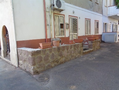 Foto Appartamento a Carbonia di 74 m² con 5 locali in vendita