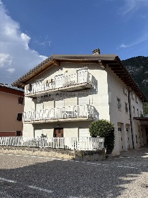 Foto Appartamento a Ala di 155 m² con 7 locali in vendita