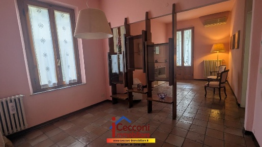 Foto Appartamento a Lamporecchio Centro di 130 m² con 6 locali in vendita