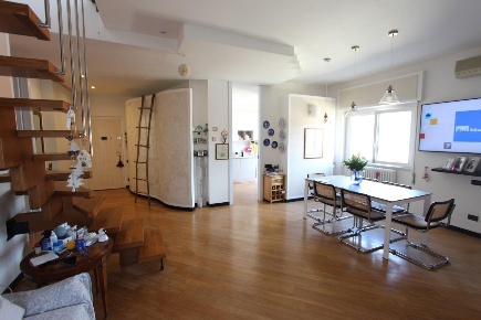 Foto Attico a La Spezia Colli di 194 m² con 9 locali in vendita