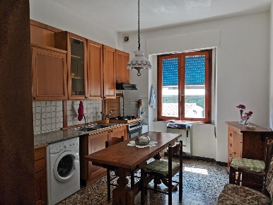 Foto Appartamento a Poggibonsi Centro di 75 m² con 3 locali in vendita