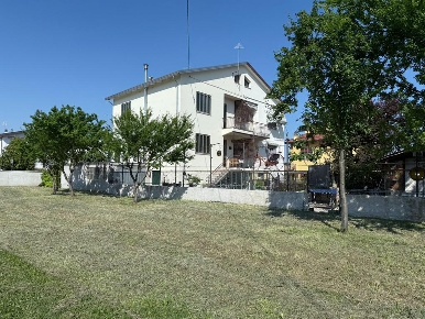 Foto Appartamento a Spinea Spinea Orgnano di 200 m² con 8 locali in vendita