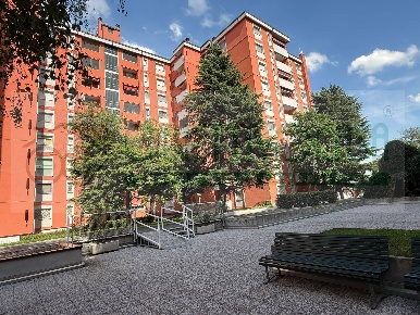 Foto Appartamento a Trezzano sul Naviglio di 99 m² con 3 locali in vendita