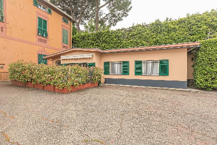 Foto Casa indipendente in Via Vincenzo Capellini, Genova Albaro di 100 m²