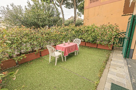 Foto Casa indipendente in Via Vincenzo Capellini, Genova Albaro di 100 m²