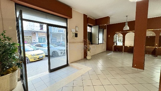 Foto Locale commerciale in VIA PIETRO NOVELLI, Siracusa Tica - Zecchino