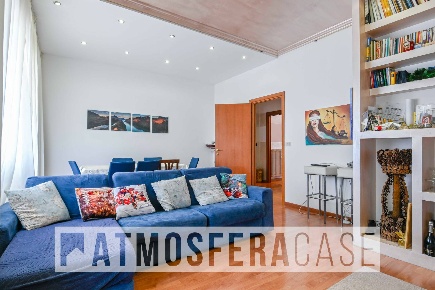 Foto Appartamento in Via Gianforte Suardi, Bergamo Corridoni di 130 m²