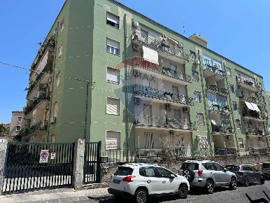 Foto Appartamento in Via Carducci, Catania Vulcania - Sanzio di 70 m²