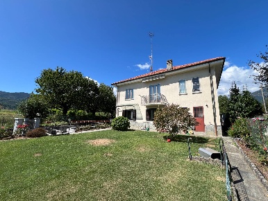 Foto Villa unifamiliare a Luserna San Giovanni Airali di 220 m² in vendita