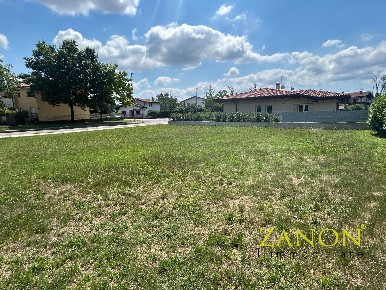 Foto Terreno residenziale in via Cordaioli, Gorizia Centro di 500 m²