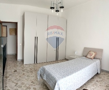 Foto Appartamento a Bari Poggiofranco di 15 m² con 5 locali in affitto