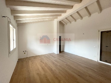 Foto Appartamento a Portobuffolè di 100 m² con 4 locali in vendita