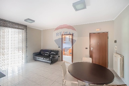 Foto Appartamento in contrada Foreste, Miglianico di 120 m² con 4 locali