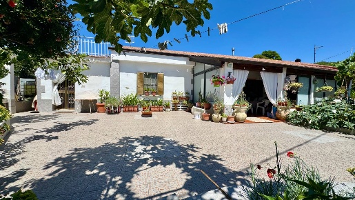 Foto Casa indipendente in contrada San Felice Marchetto, Ariano Irpino