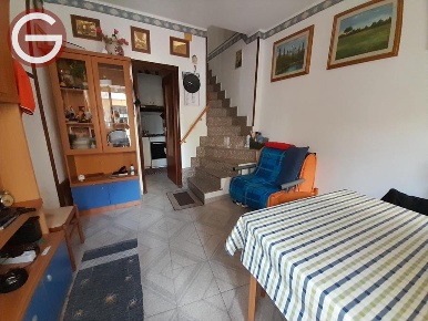 Foto Casa indipendente in Via Due Franchi n 14, Taurianova Centro di 44 m²