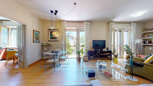 Foto Appartamento in Via Carlo  Goldoni 39, Varese Bosto di 135 m²