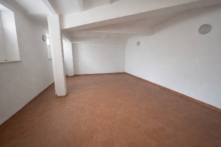 Foto Box a Siena di 48 m² in vendita