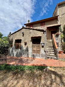 Foto Casa indipendente a Crespina Lorenzana di 134 m² con 5 locali