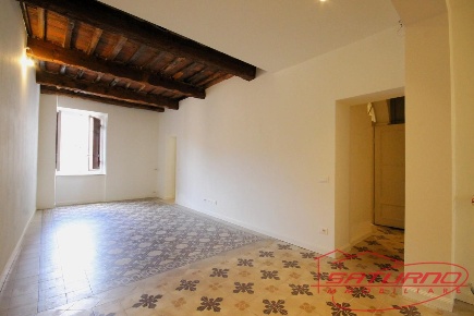 Foto Appartamento a Lucca Piazza Napoleone - San Michele di 140 m²
