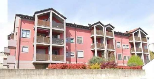 Foto Appartamento in Vicolo Vignolo 5, Macherio di 79 m² con 3 locali