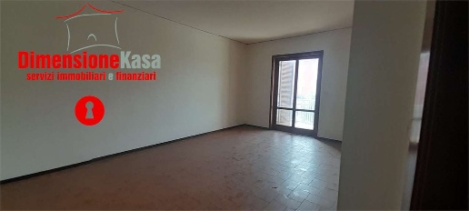 Foto Appartamento in Via dei mille, Nola Centro di 200 m² con 6 locali