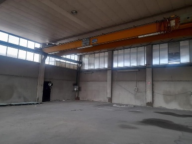 Foto Capannone industriale a Arluno di 1350 m² in vendita