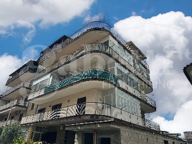 Foto Appartamento in Via Arno 12, Angri Centro di 112 m² con 3 locali