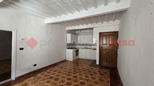 Foto Appartamento in Mazzini, Arezzo Porta Crucifera di 51 m² con 2 locali